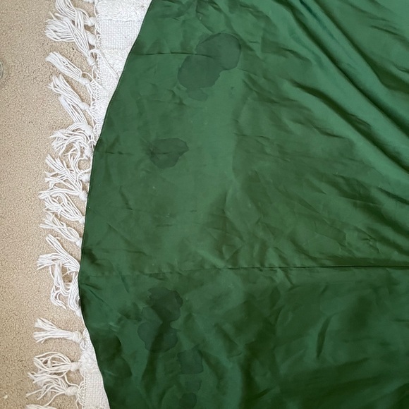 NWT Mac Duggal Ieena Satin Embellished Gown Emerald Green long sleeve size 0 - Picture 9 of 13